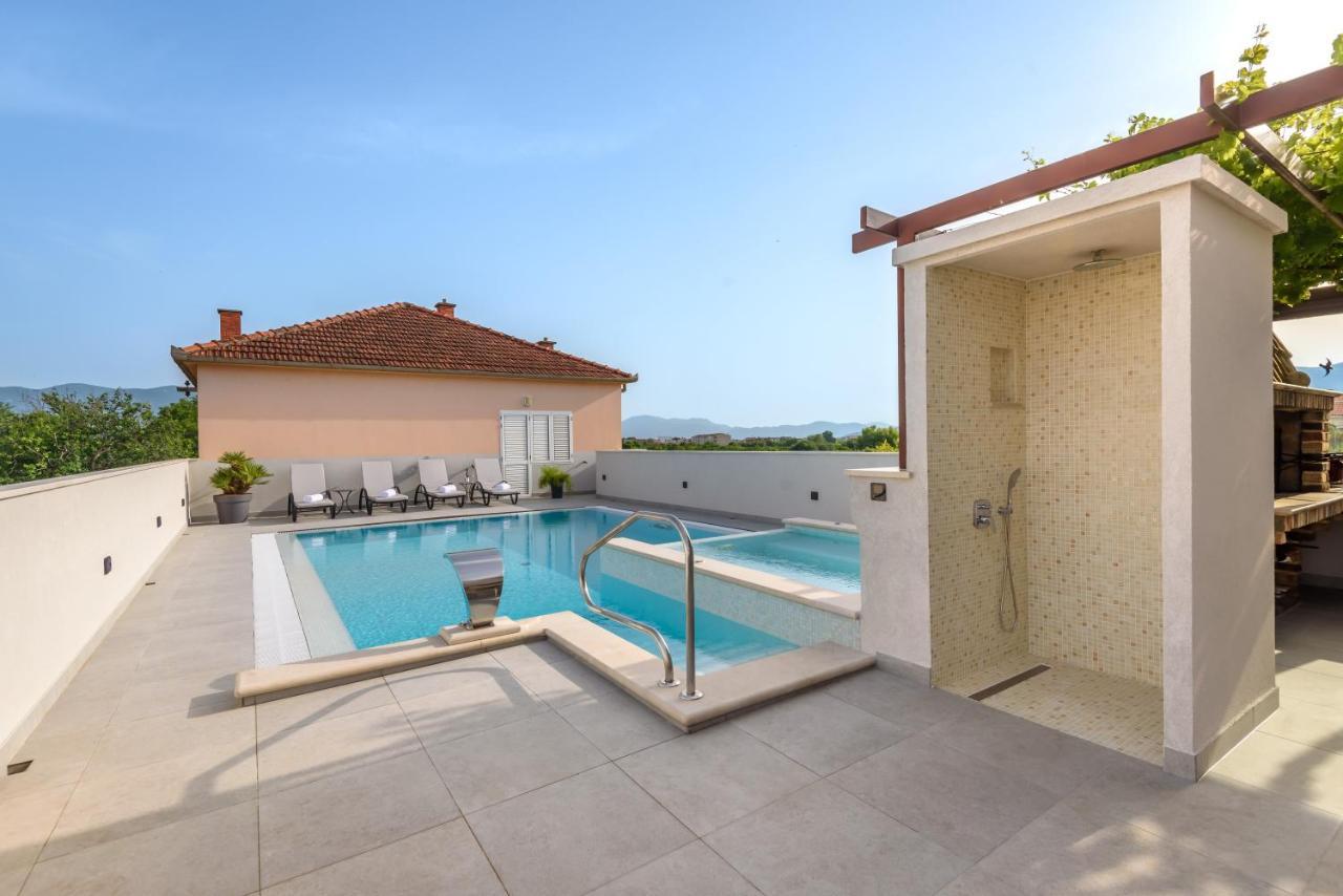Neretva Valley Apartments - Heated Pool Metković Exterior foto