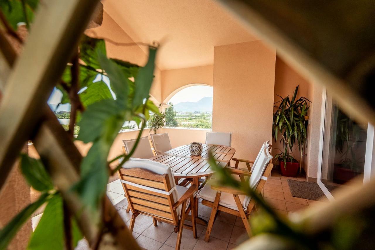 Neretva Valley Apartments - Heated Pool Metković Exterior foto
